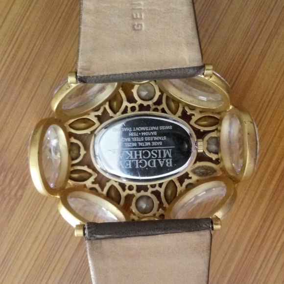 diamond watch main image 4